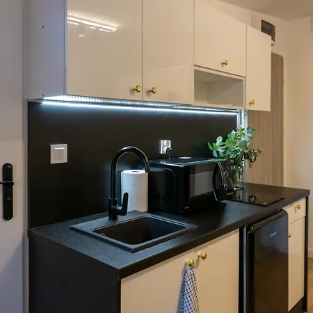 Mieszkanie Przy Bazarku - Apc * بوزنان